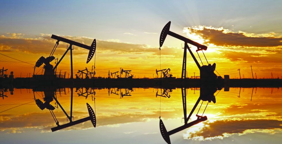High oil prices and expectations of reaching $ 65