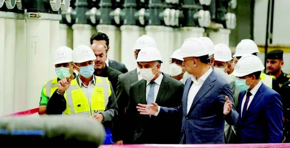 Al-Kazemi lays the foundation stone for the large port of Faw