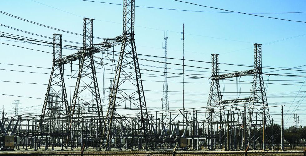 الكهرباء: اتفاق مبدئي لإنشاء محطات في ايران لتزويد العراق بالطاقة