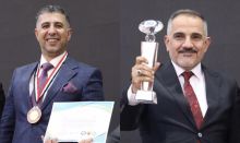 مدير معهد التطوير النيابي يتسلم الجائزة العراقية للتواصل الرقمي 22 